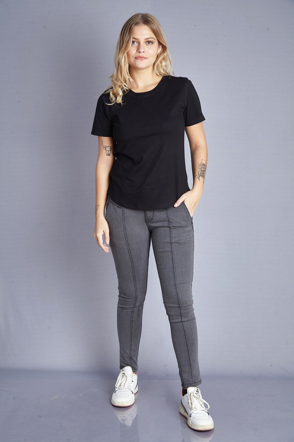 Notamm Women Slim Fit Jeans