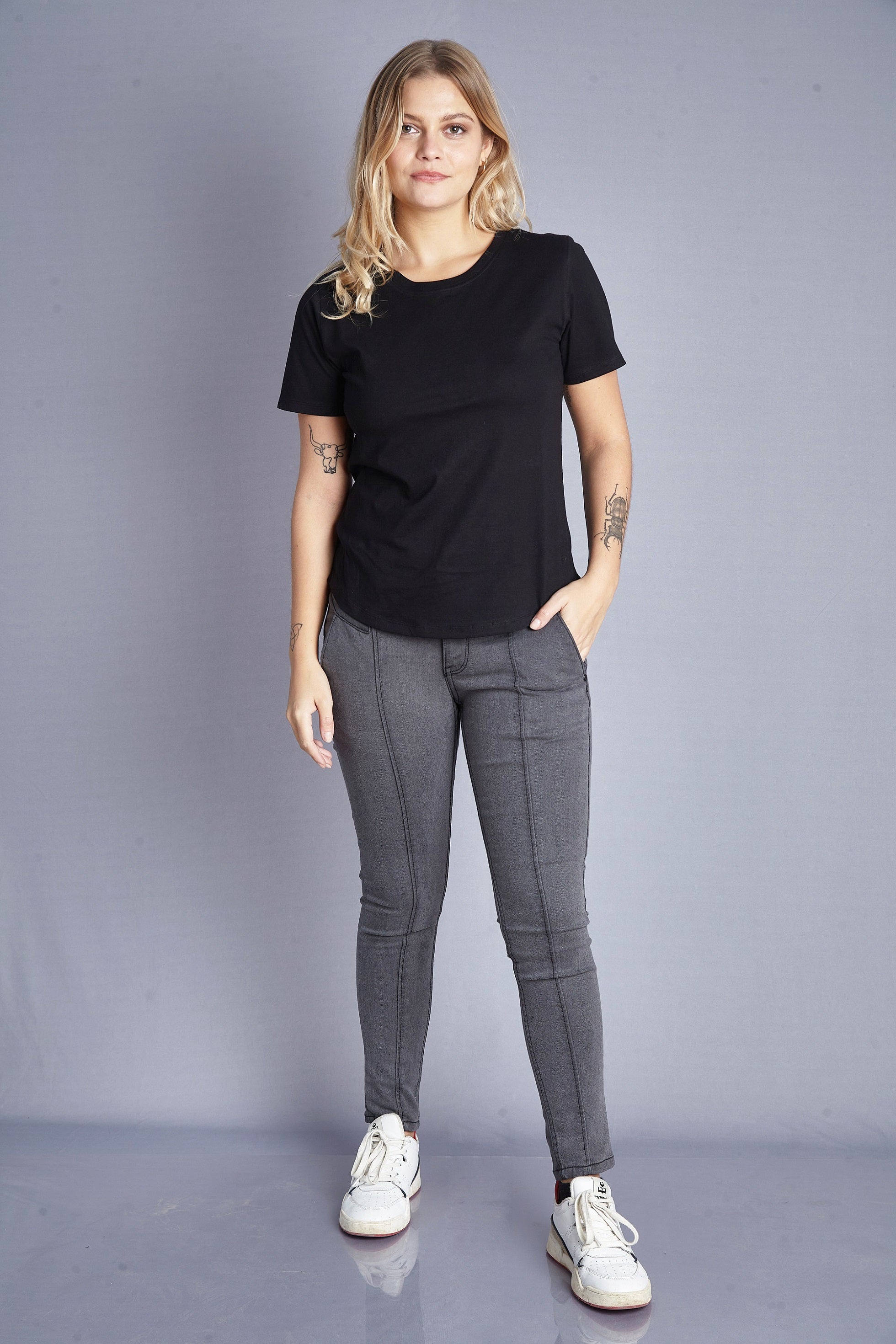 Notamm Women Slim Fit Jeans